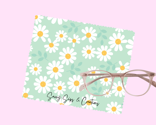 Lens Cleaning Cloth: Green Daisies